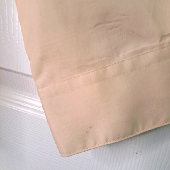 Sue Who? Originals Giraffe Button Down Collared Shirt Size Small - Picture 9 of 9